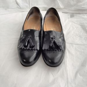 Salvatore Ferragamo Men Black Kilt Tassel Loafer size 9D